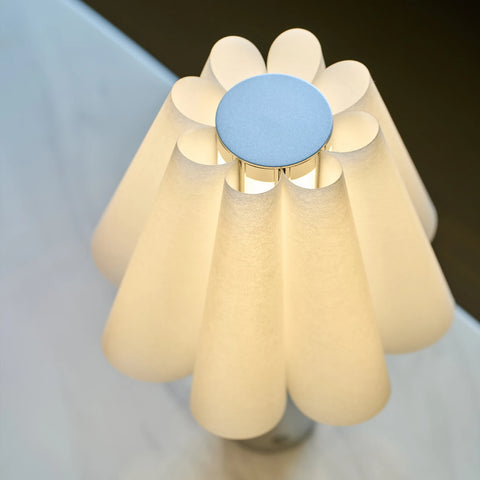 Daisy Portable Lamp