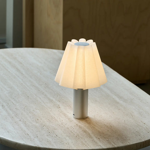 Daisy Portable Lamp
